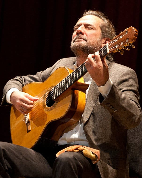 Sérgio Assad em apresentação solo